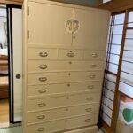 福島県会津若松市まで、桐たんすのお届けでした。