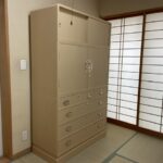埼玉県と千葉県まで桐たんすのお届けでした。