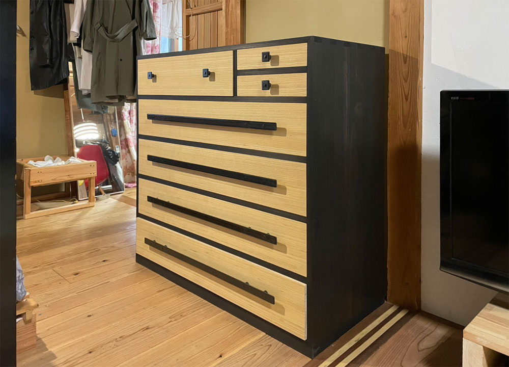 新潟県 佐藤様　桐チェスト 「ブラック‐421」