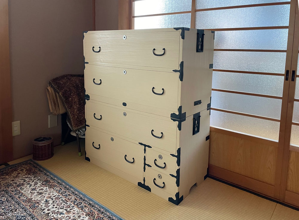 新潟県 本間様 桐たんす 整理たんす 修理・再生・リフォーム後の画像1