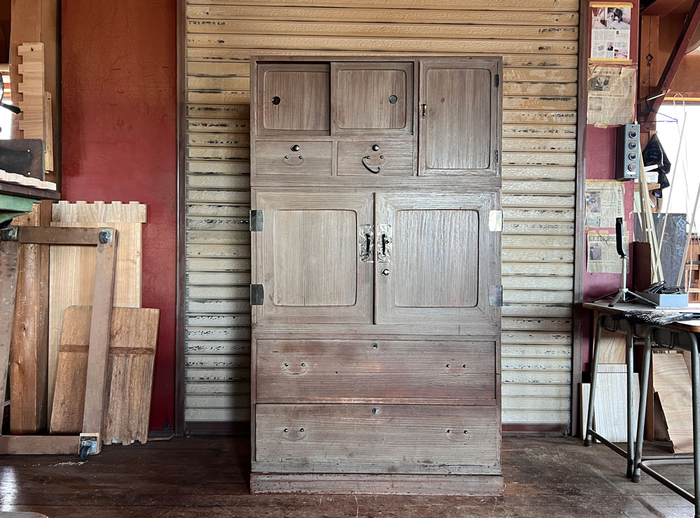 東京都 松崎様 桐たんす 和たんす 修理・再生・リメイク前の画像