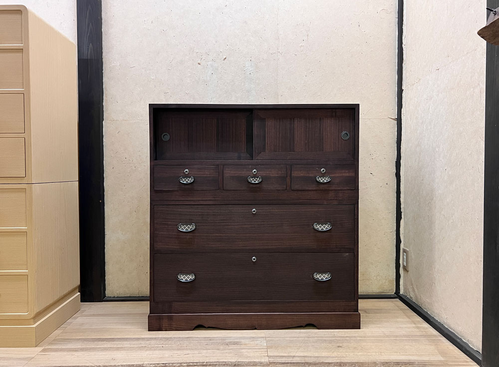 愛知県 水永様　桐たんす 和たんす　修理・再生・リメイク後の画像1