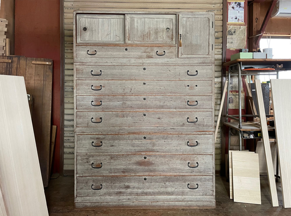 山梨県 西中山様　桐たんす 整理たんす　修理・再生・リフォーム前の画像