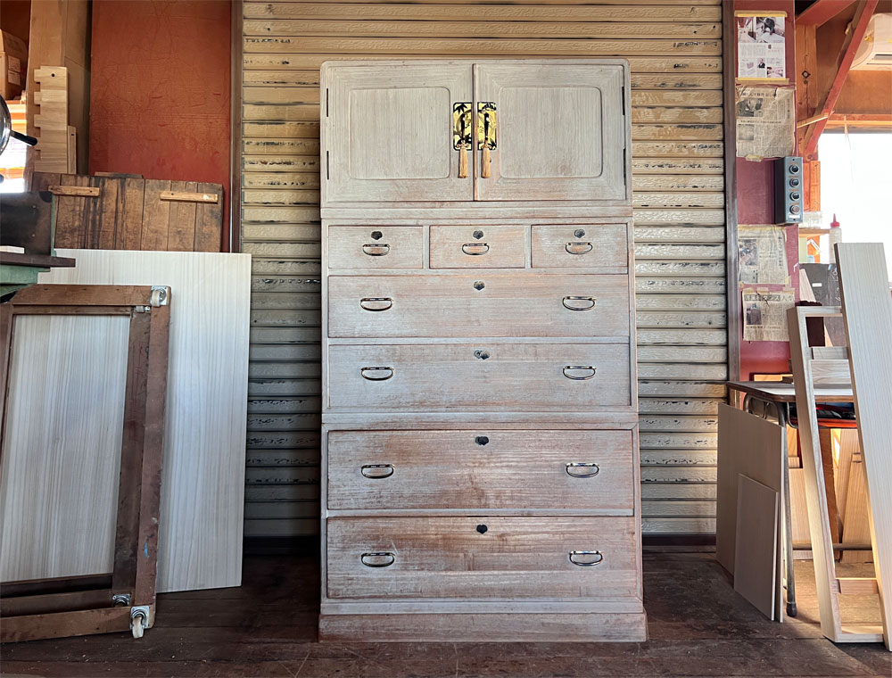 新潟県 藤村様　桐たんす 和たんす　修理・再生・リフォーム前の画像